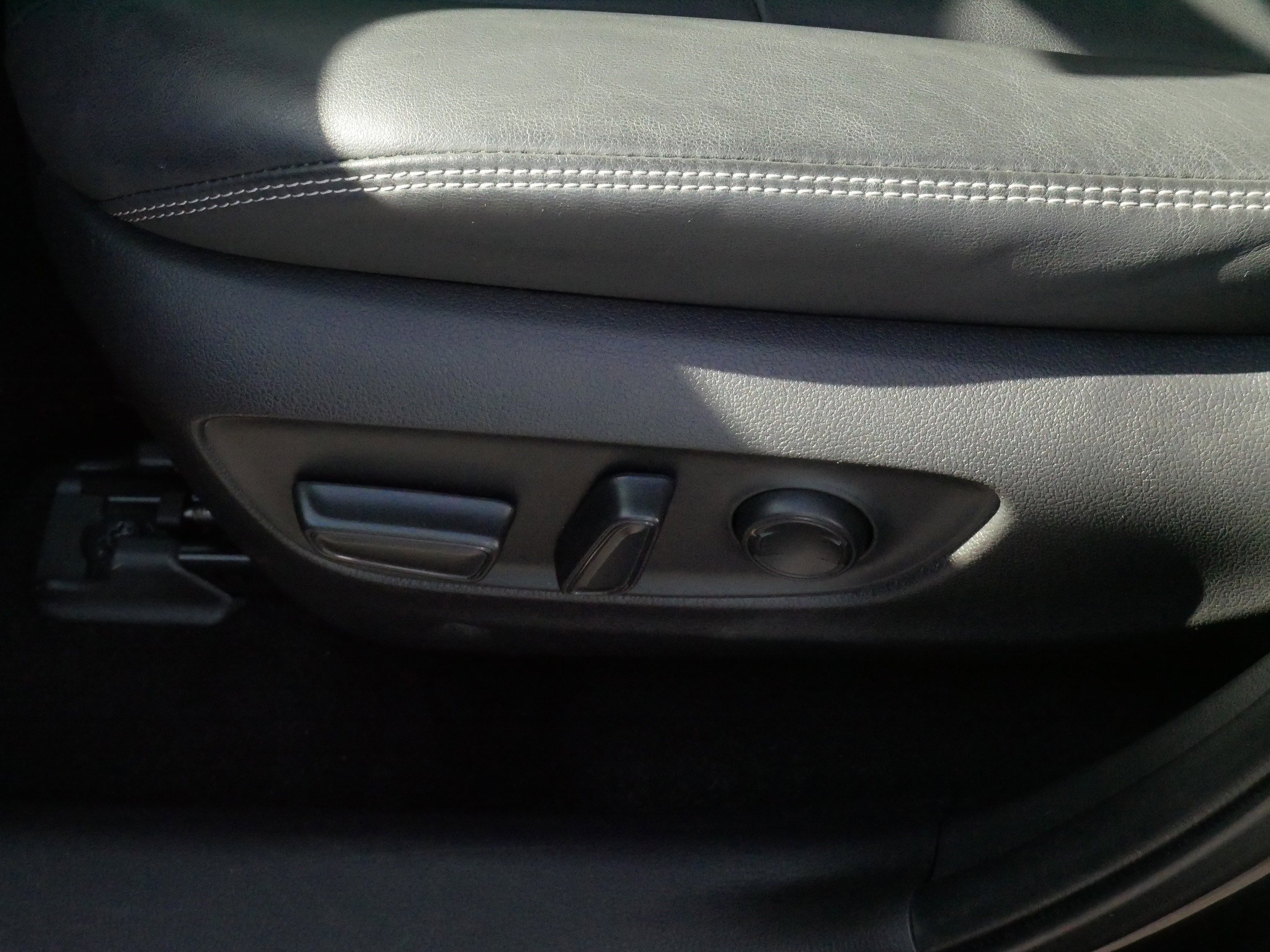 2022 Toyota RAV4 XLE Premium - Photo 20