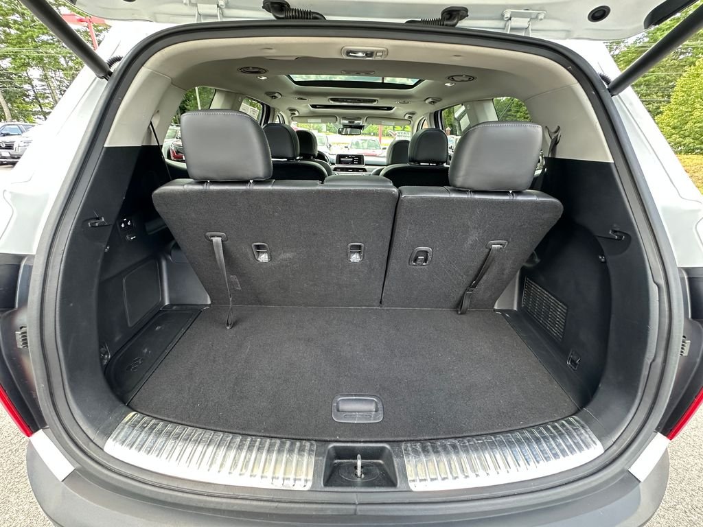 Used 2022 White Kia SX image 28