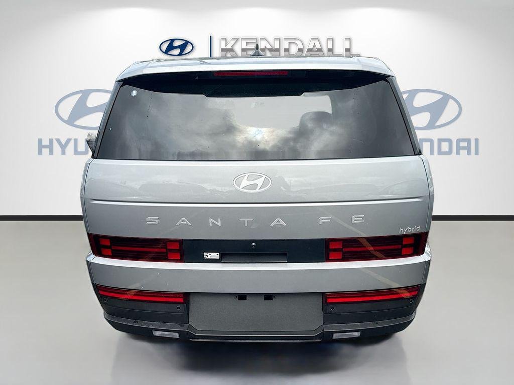 New 2026 Shimmering Silver Hyundai SE image 5
