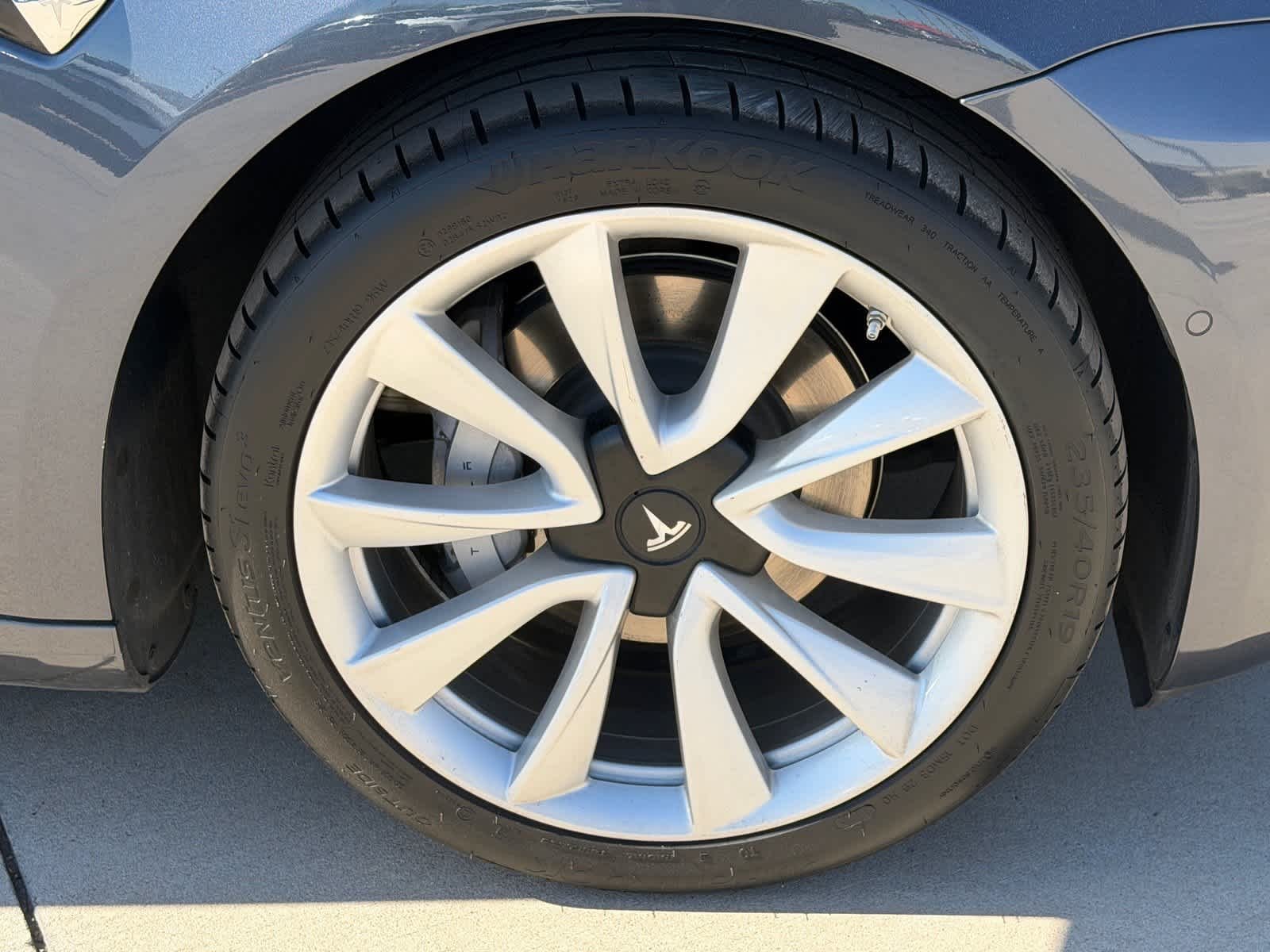 Used 2020 Gray Tesla Standard Range Plus image 10