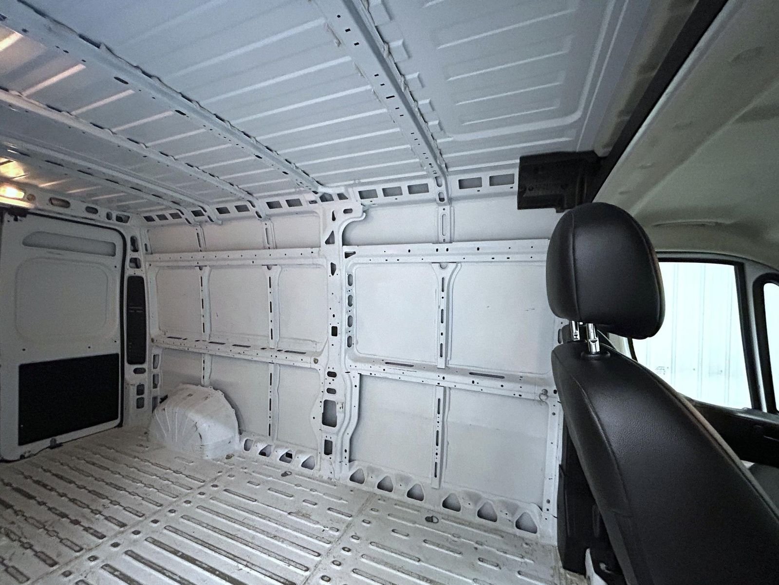 Used 2023 White Ram High Roof image 17