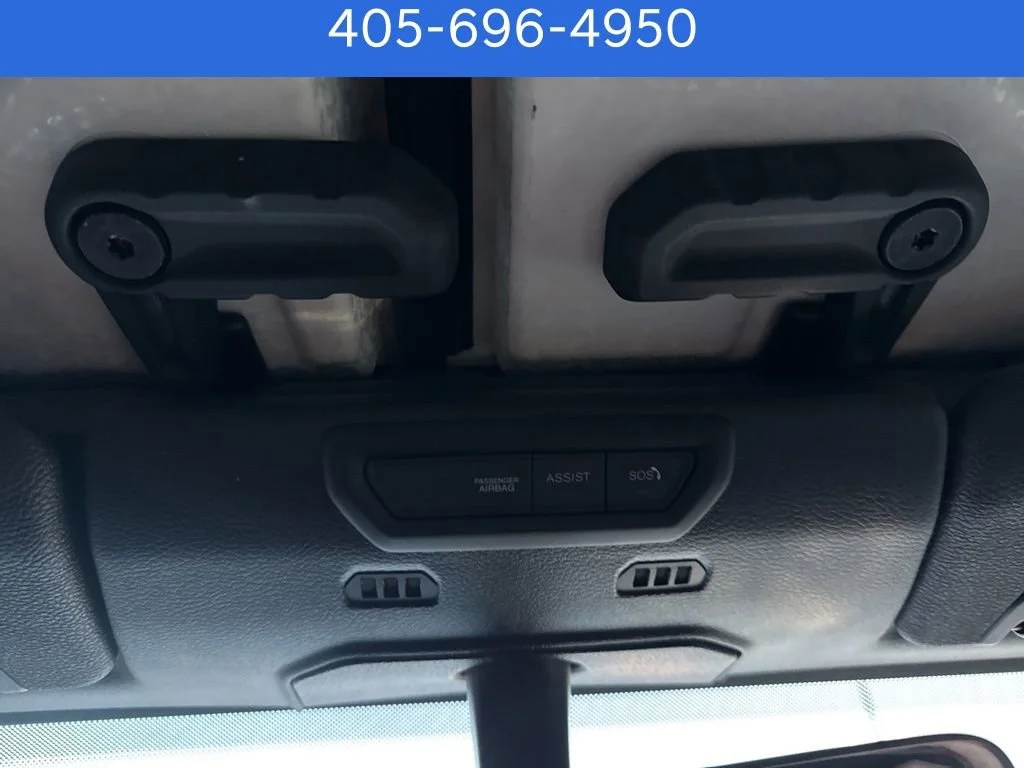 Pre-Owned 2020 Jeep Gladiator Overland