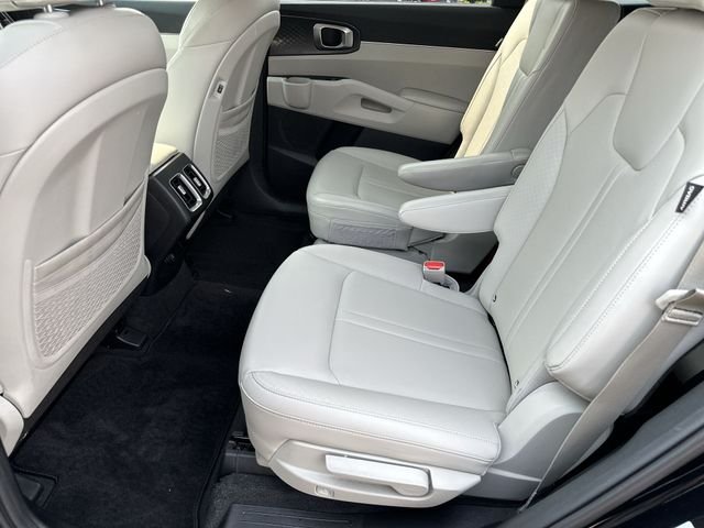 Used 2025 Black Kia EX image 26