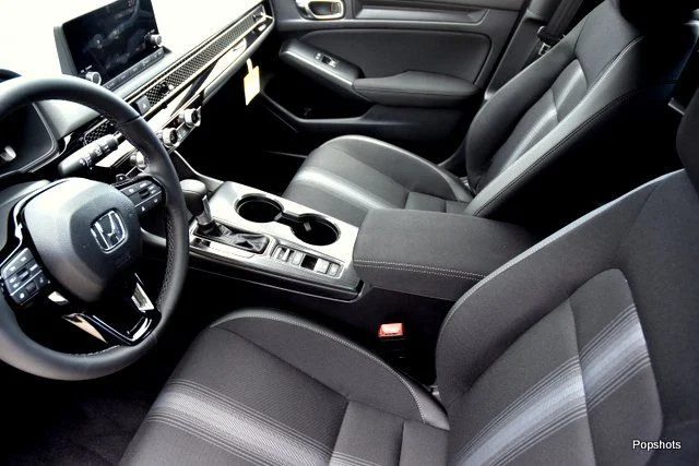 2026 Honda Civic Hatchback Sport - Photo 7