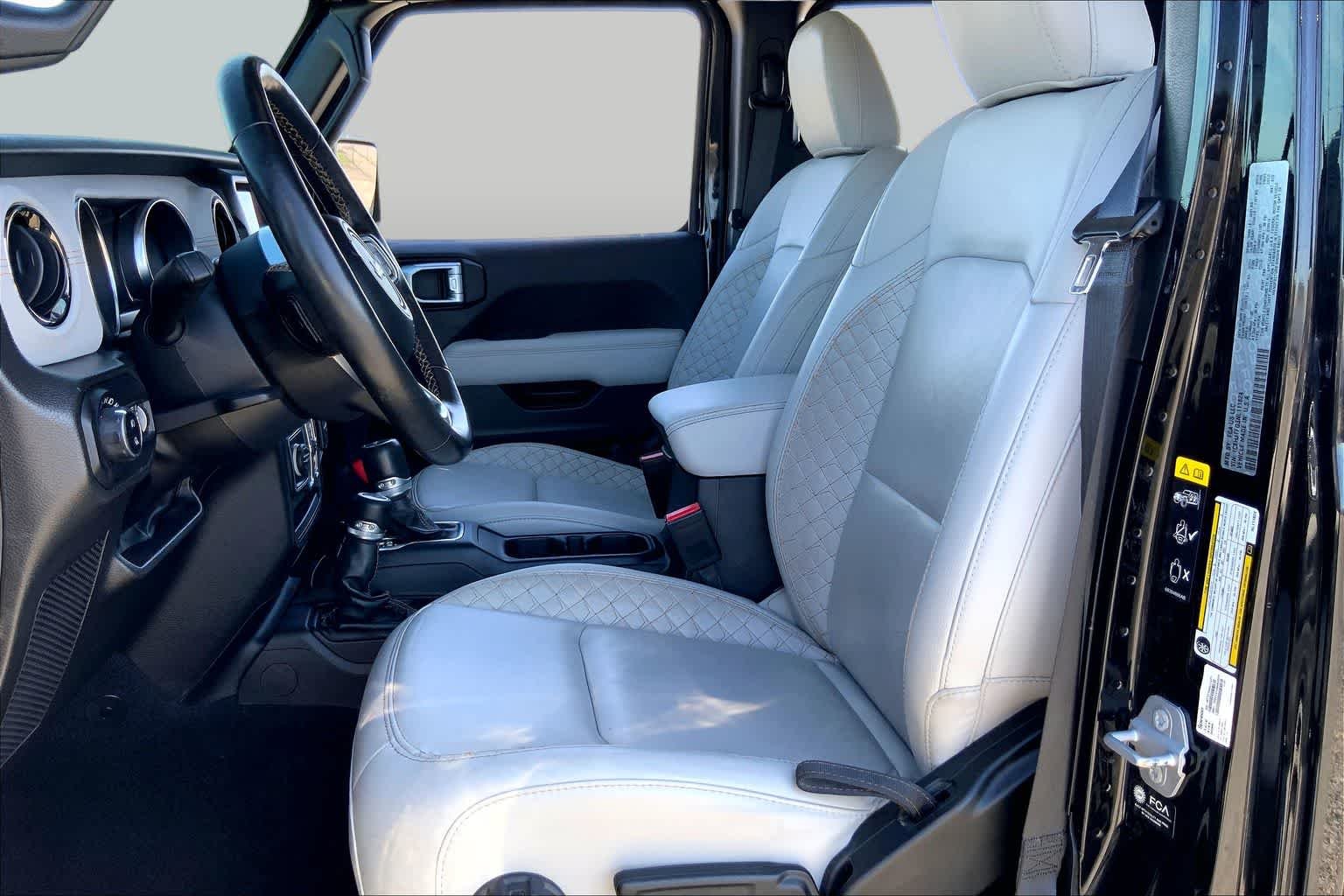 Used 2022 Black Clear Coat Jeep High Altitude image 8