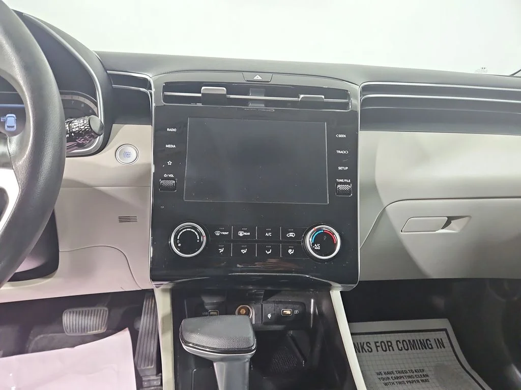Used 2023 Red Hyundai SEL image 19