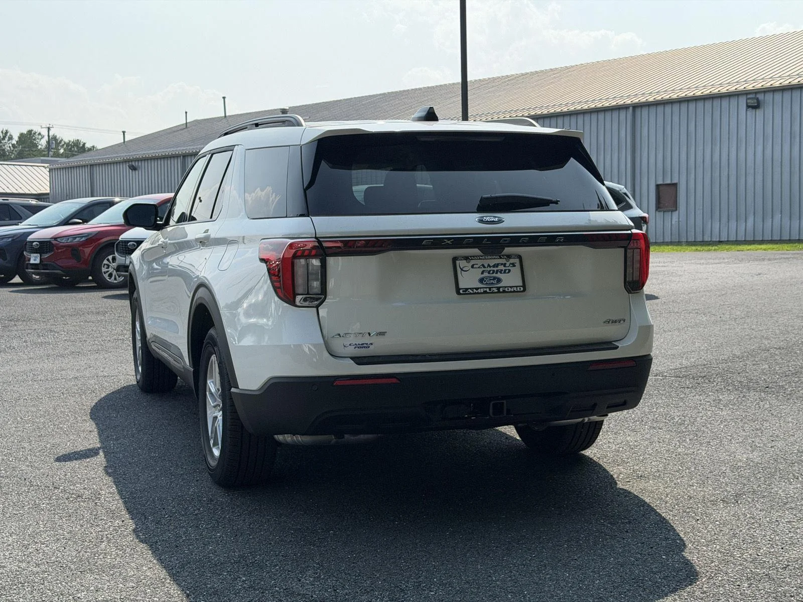 New 2026 Star White Metallic Tri-Coat Ford Active image 4