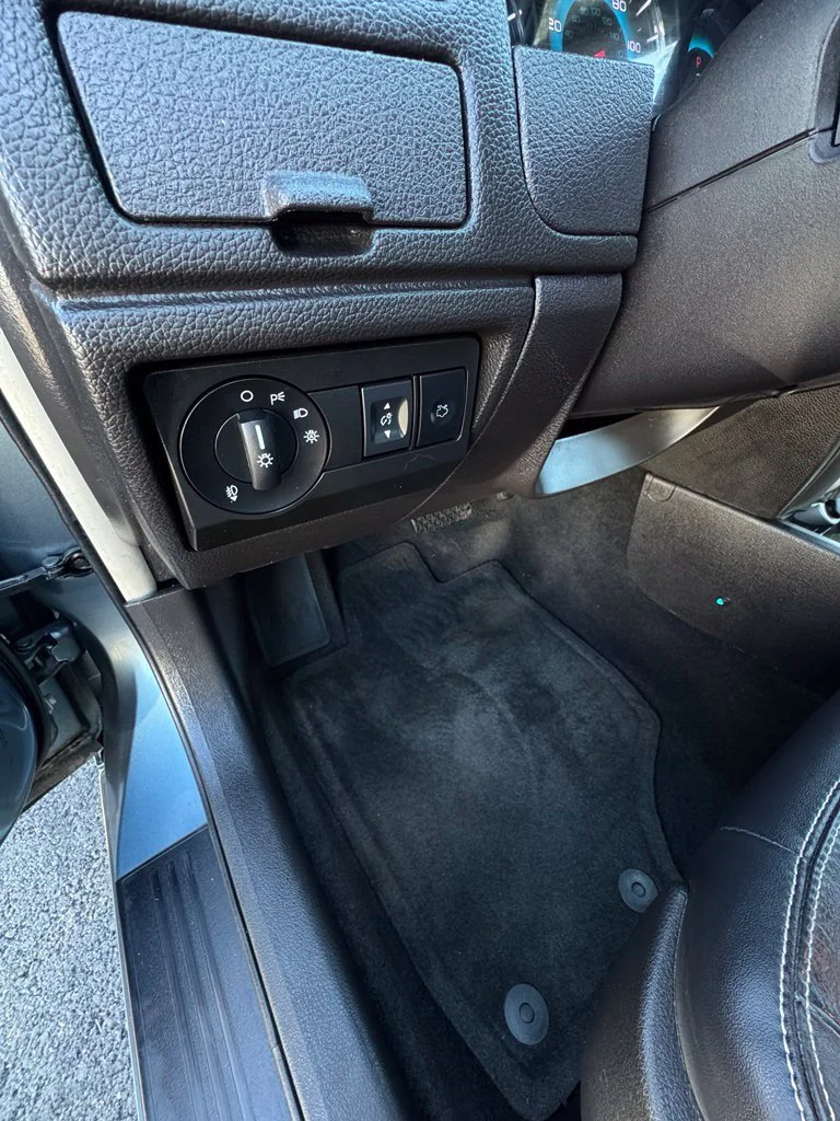 Used 2012 Steel Blue Metallic Ford SEL image 12