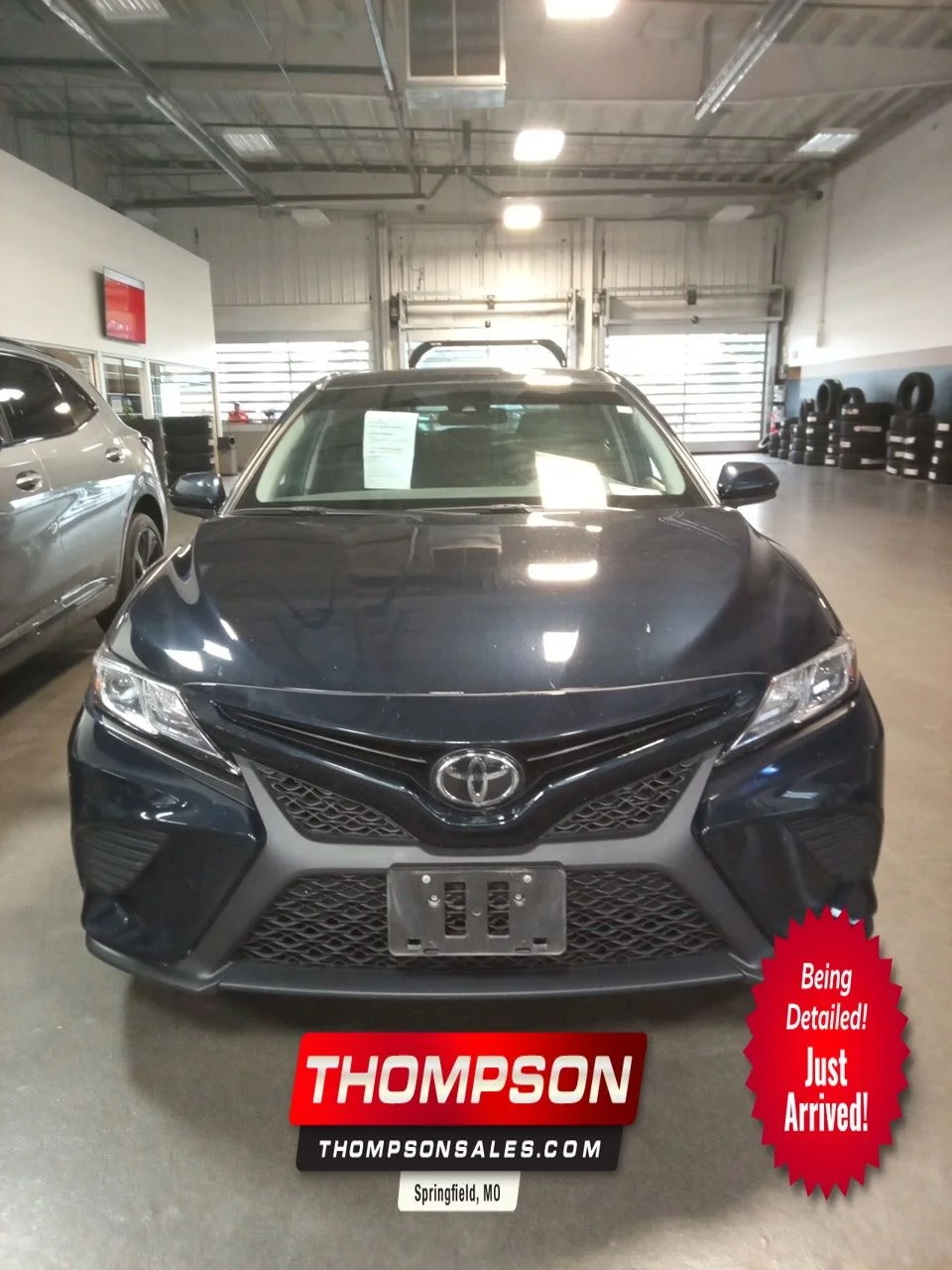 Used 2020 Blue Toyota SE image 1