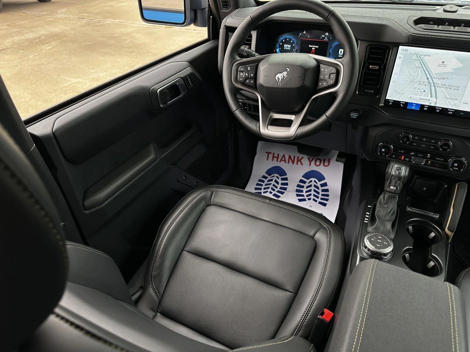 New 2025 Velocity Blue Metallic Ford Badlands® image 15