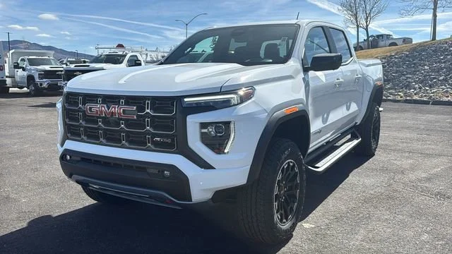 2026 GMC Canyon AT4 - Photo 7
