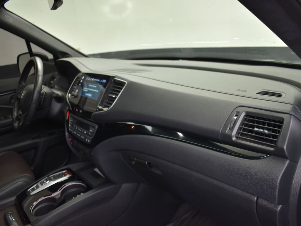 Used 2020 Black Honda Black Edition image 26