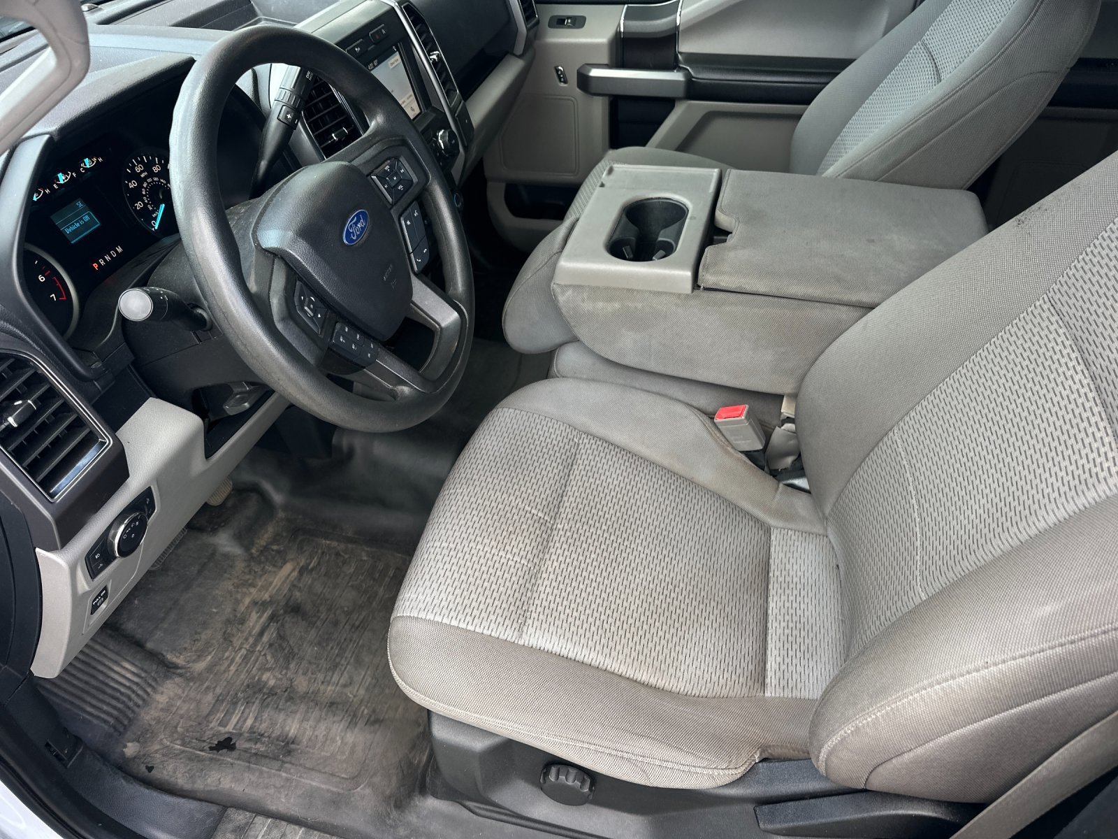 Used 2019 Oxford White Ford XLT image 10