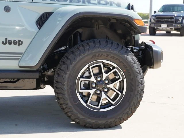 New 2026 Earl Clear-Coat Exterior Paint Jeep Rubicon image 15