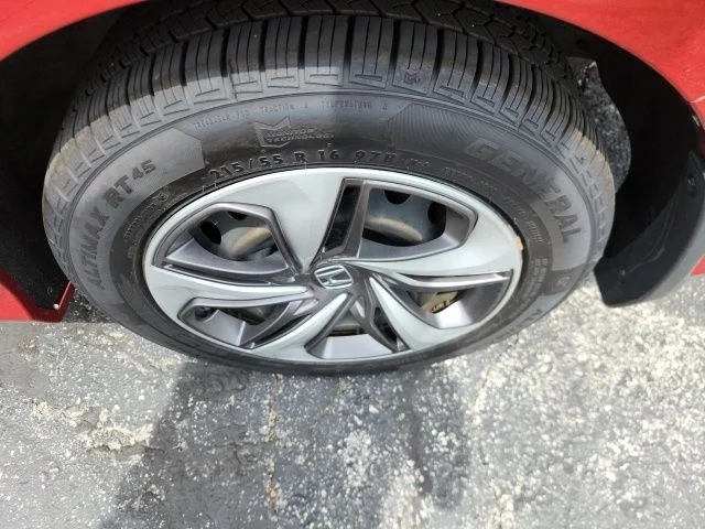 Used 2020  Honda LX image 6