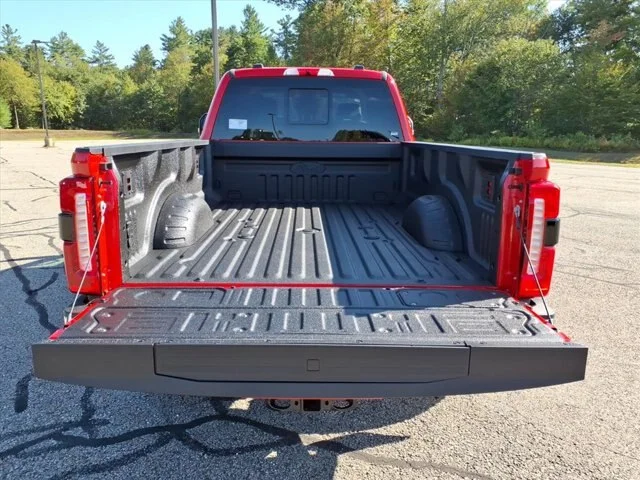 2026 Ford F-350 Super Duty XLT - Photo 25