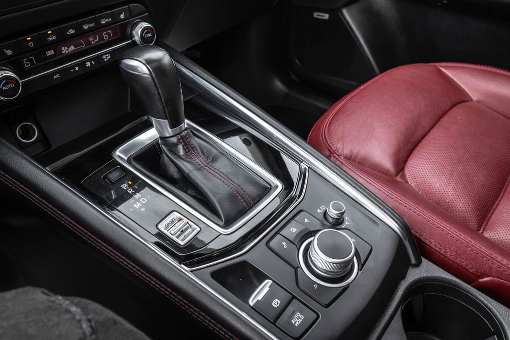 Used 2025 Gray Mazda 2.5 S Carbon Edition image 21