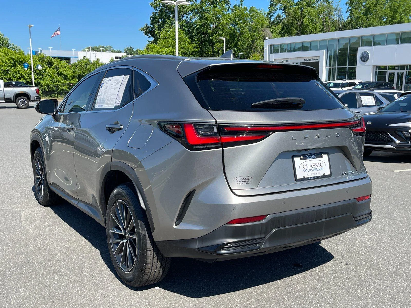 Used 2022 Atomic Silver Lexus NX 350 Premium image 3