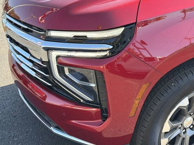 Used 2025 Radiant Red Tintcoat Chevrolet LT image 9