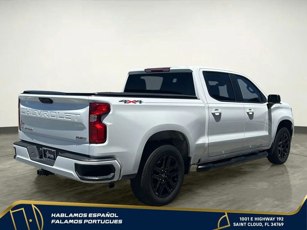 Used 2023 Summit White Chevrolet RST image 7