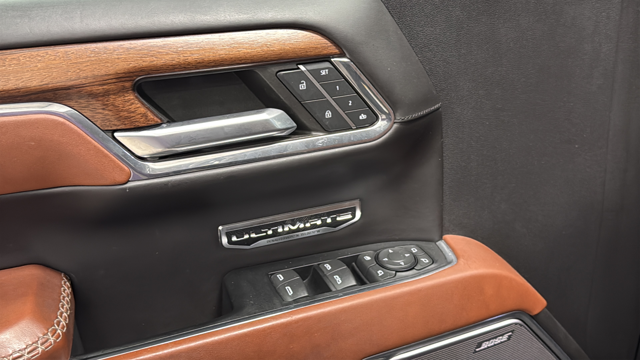 Used 2023 Onyx Black GMC Denali Ultimate image 22
