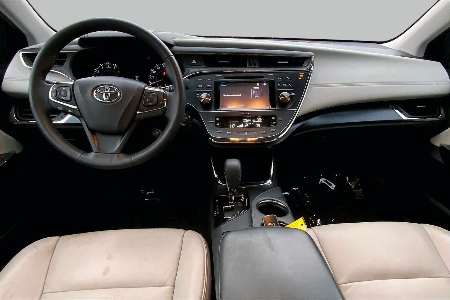 Used 2016 Midnight Black Metallic Toyota XLE image 15