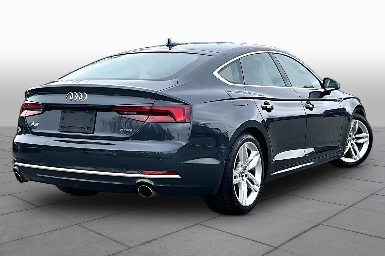 Used 2019 Manhattan Gray Metallic Audi Prestige image 13