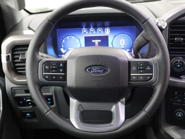 Used 2026 Ruby Red Metallic Tinted Clearcoat Ford XLT image 32