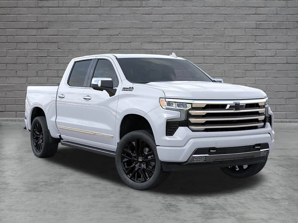 New 2026 Polar White Tricoat Chevrolet High Country image 8