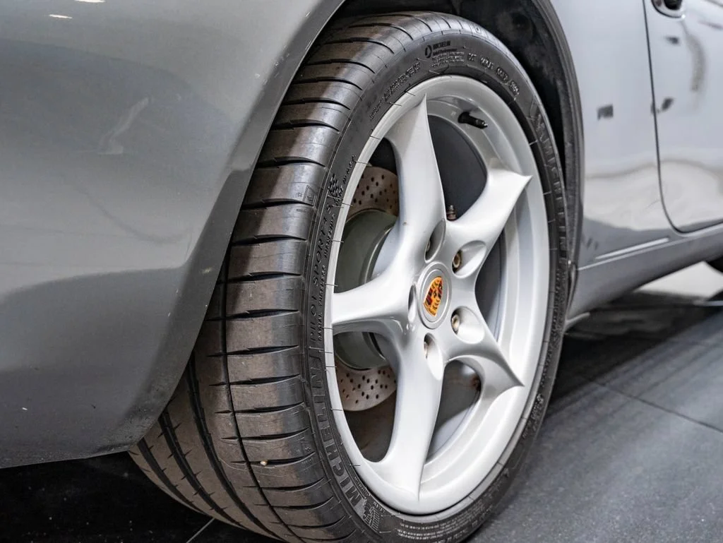 Used 2002 Seal Grey Metallic Porsche Carrera image 44