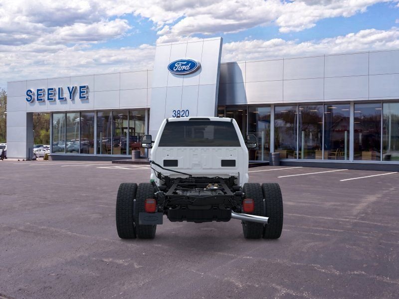 New 2026 White Ford XL image 5