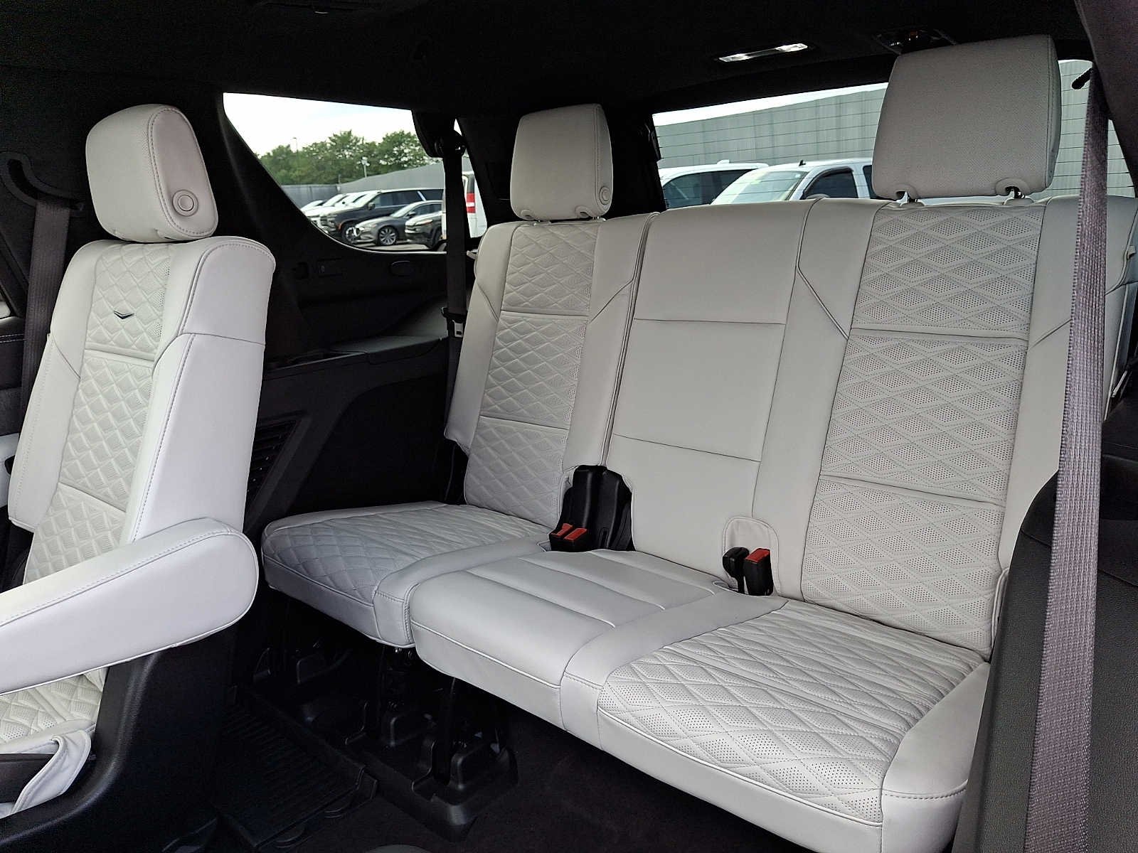 Used 2026 Vibrant White Tricoat Cadillac 4WD Platinum Sport image 10