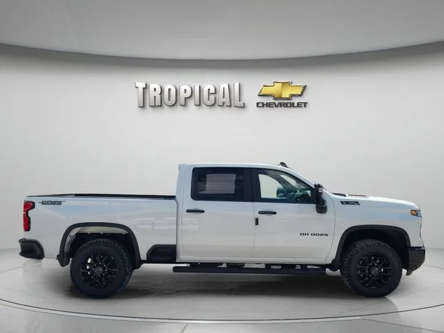 New 2026 Summit White Chevrolet LT image 6