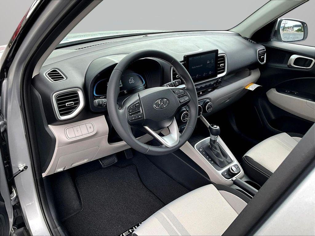 New 2026 Silver Hyundai SEL image 16