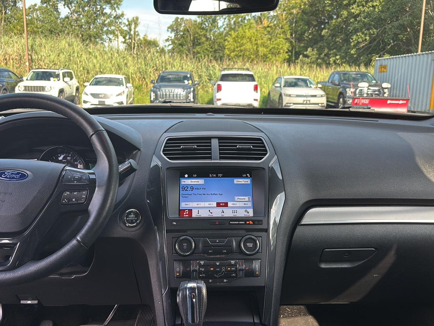Used 2018 Shadow Black Ford XLT image 17