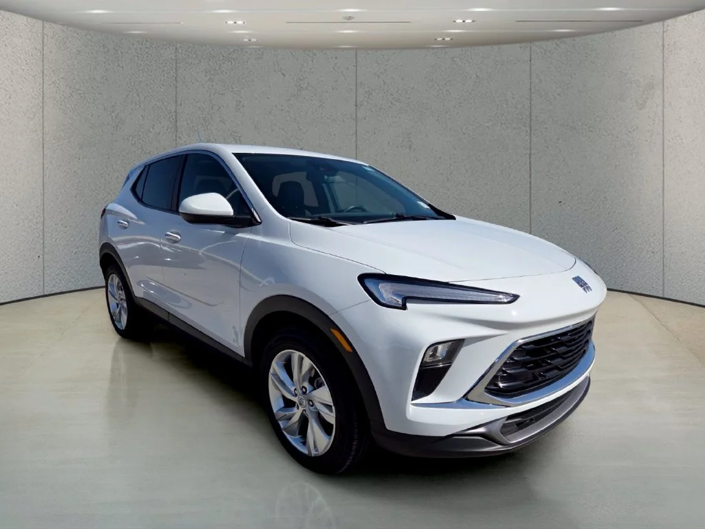 Used 2025 White Buick Preferred image 7