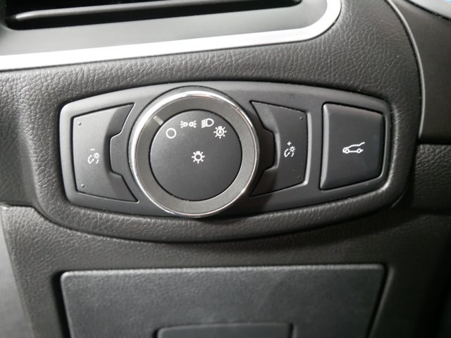 Used 2015 Guard Metallic Ford Titanium image 28