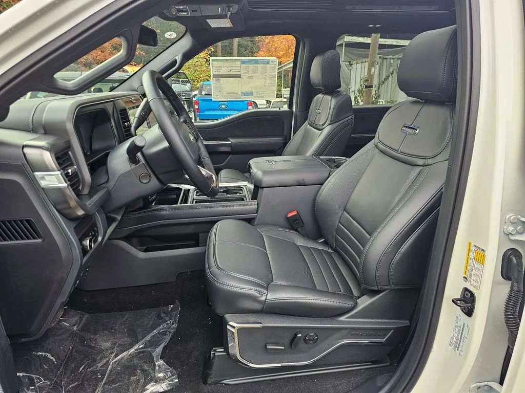New 2026 Star White Metallic Tri-Coat Ford F-250® Platinum® image 22