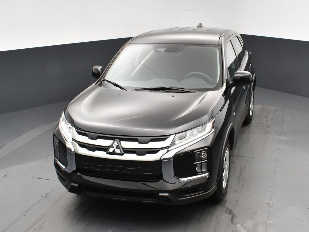 New 2026 Black Mitsubishi 2.0 S image 19