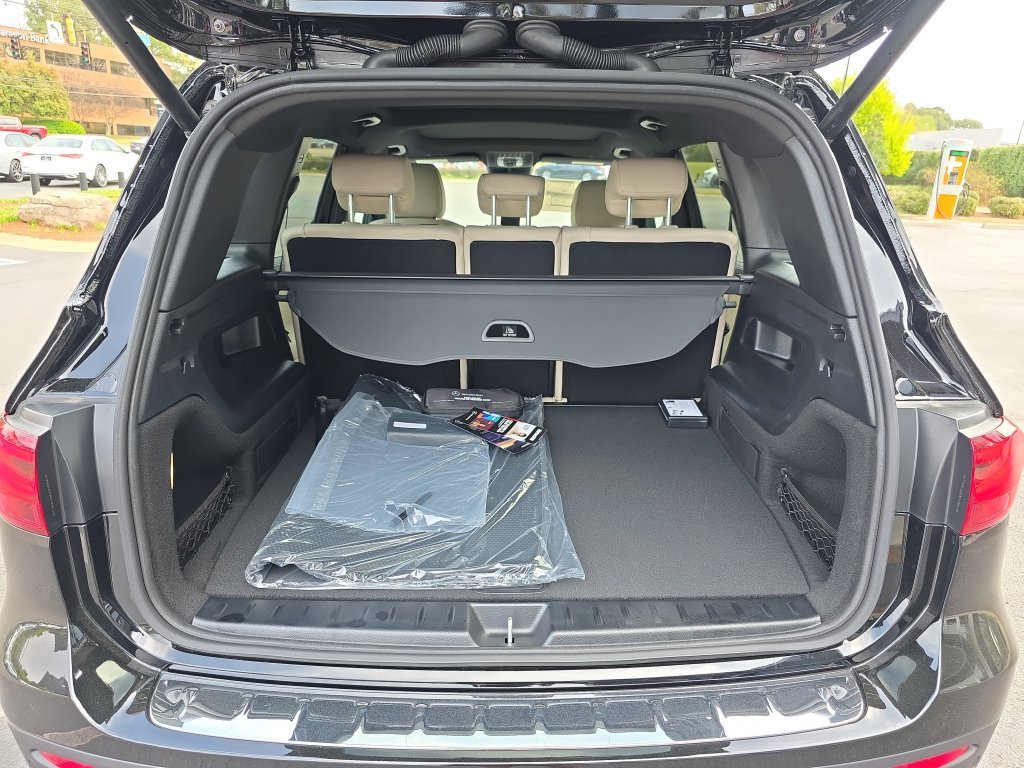 New 2026 Black Mercedes-Benz GLB 250 image 14