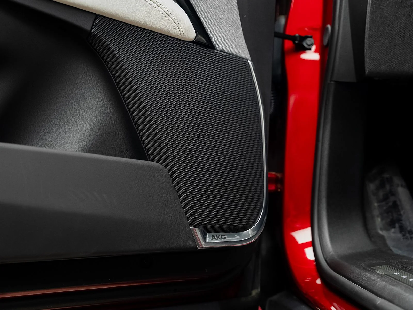Used 2025 Red Cadillac V-Series image 70
