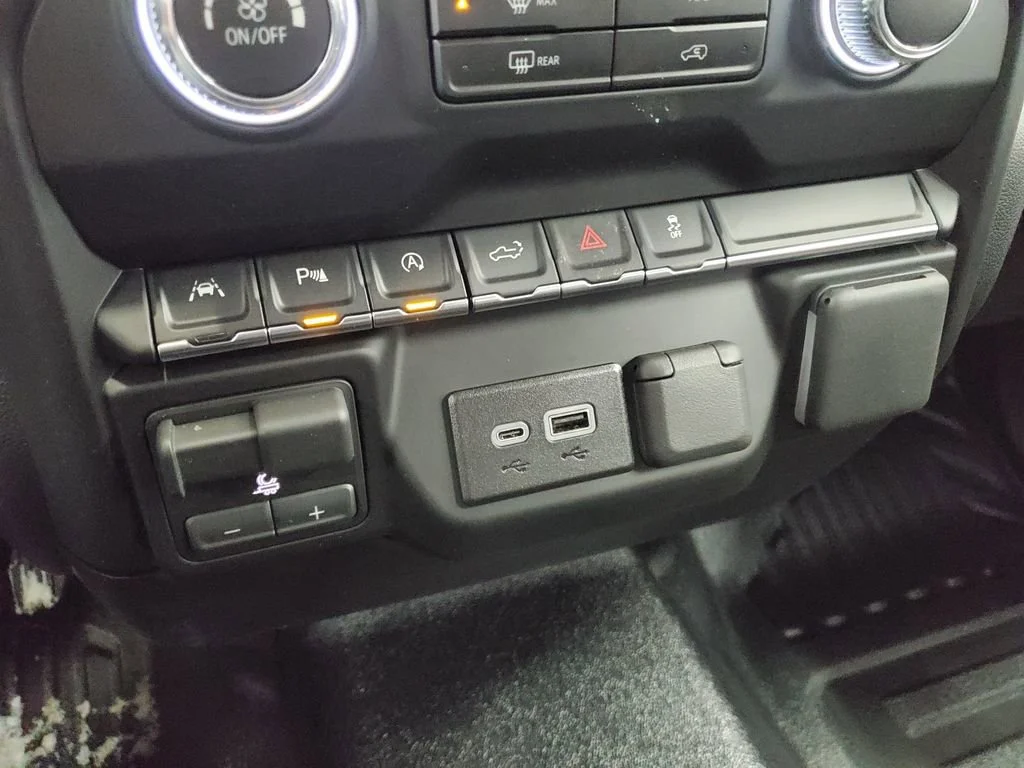 2026 GMC Sierra 1500 Pro - Photo 21