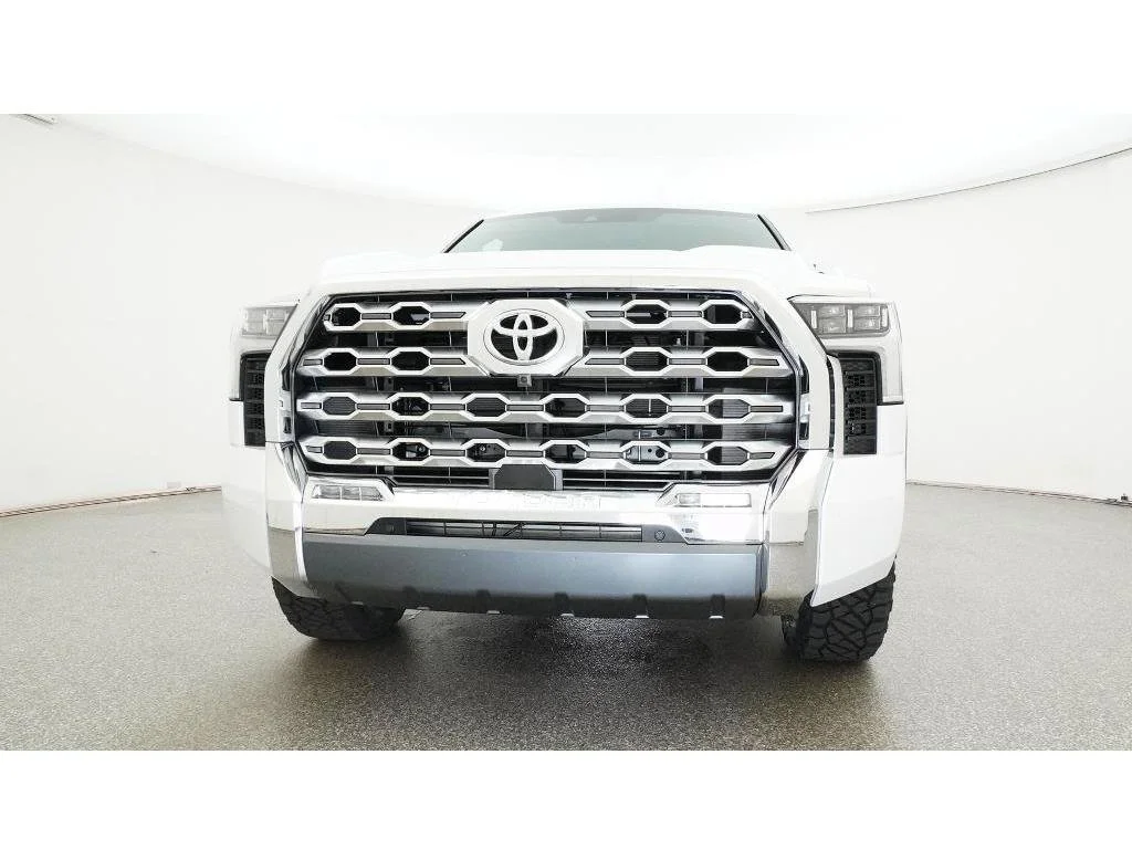 New 2026 Wind Chill Pearl Toyota 1794 Edition image 31