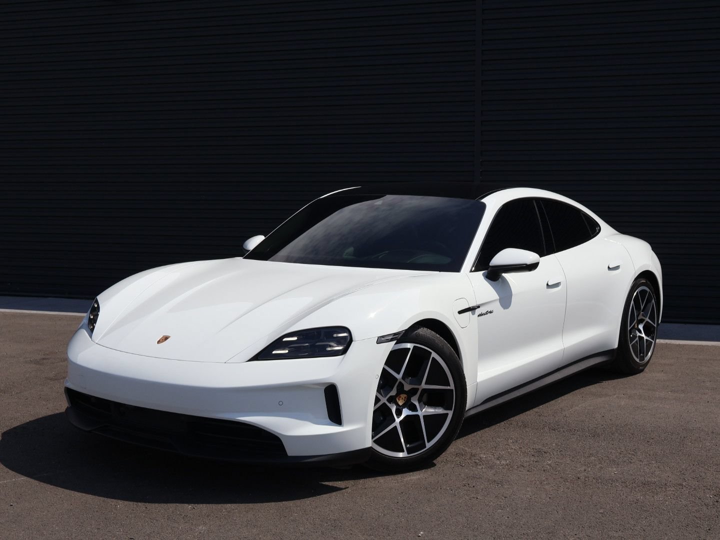 Certified Used 2025 White Porsche  image 1