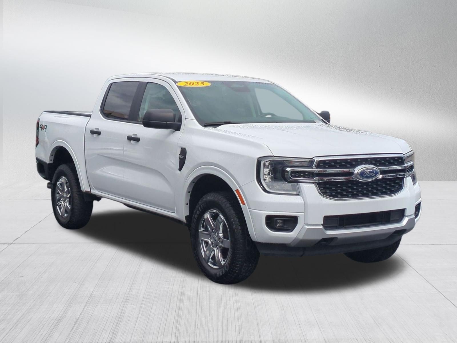 Used 2025 White Ford XLT image 7