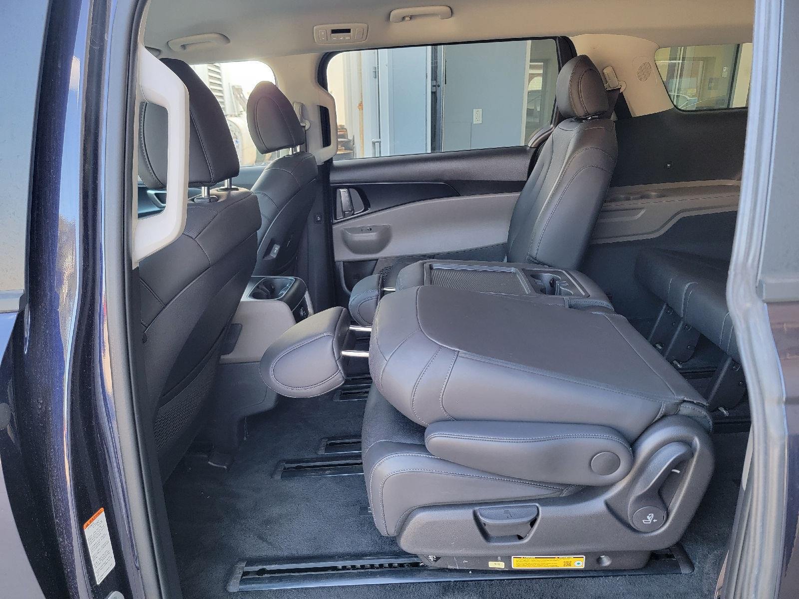 2026 Kia Carnival LXS - Photo 32