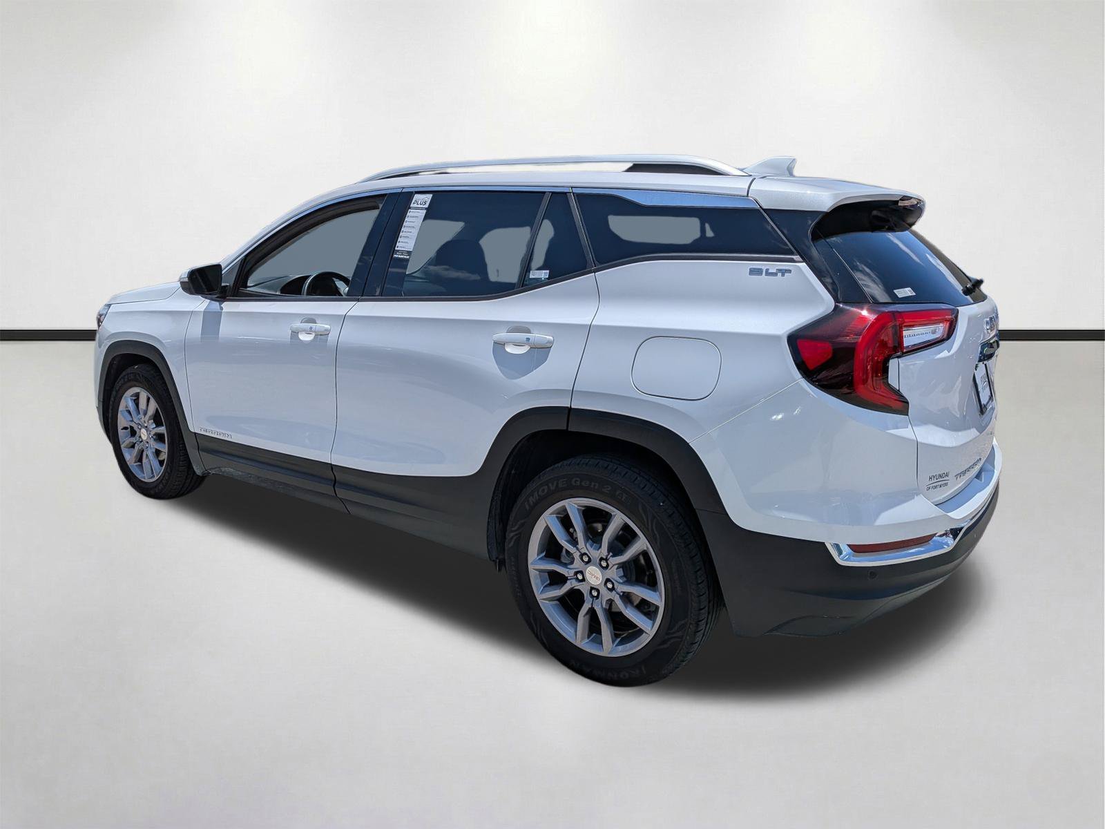 2022 GMC Terrain SLT - Photo 6
