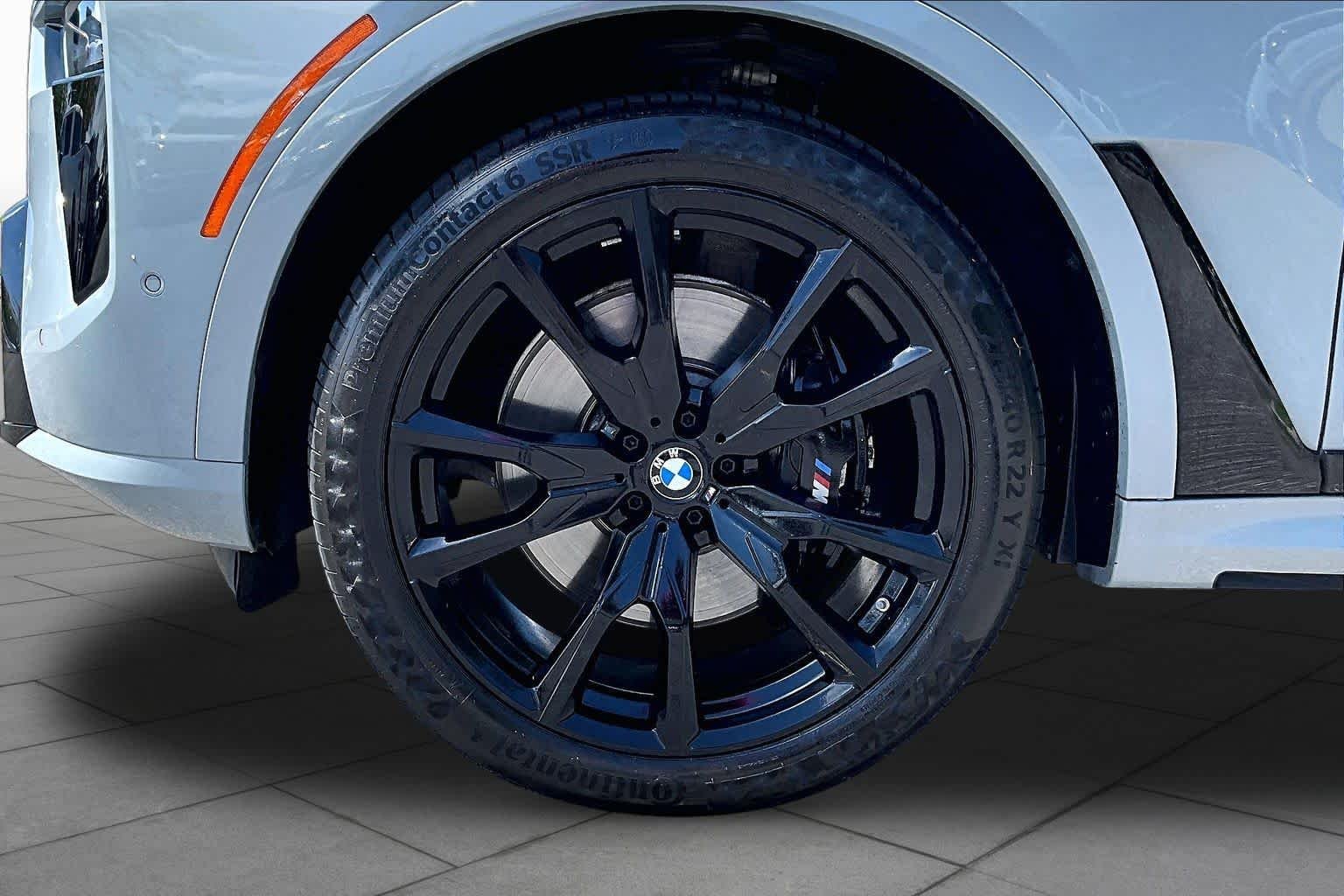 Used 2026 Brooklyn Grey Metallic BMW xDrive40i image 11