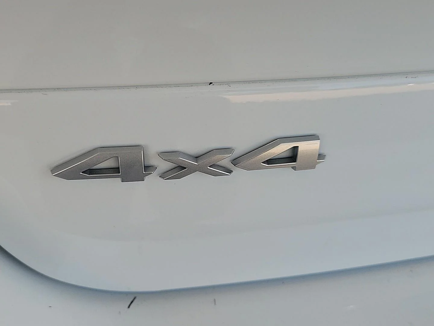 Used 2025 Bright White Clearcoat Jeep Summit Reserve image 20