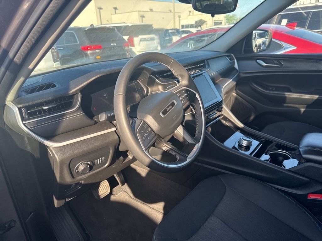 2023 Jeep Grand Cherokee L Laredo - Photo 7